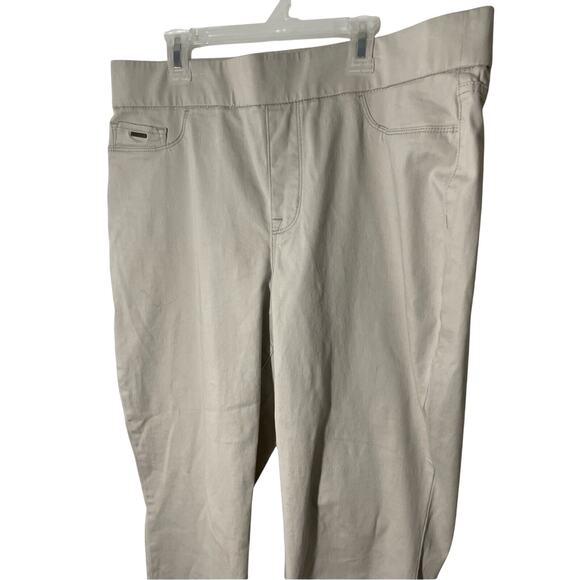 Nine West Heidi Pull On Skinny Crop Preppy WorkTan Khaki Colored Sz 14 Pants - Picture 3 of 8